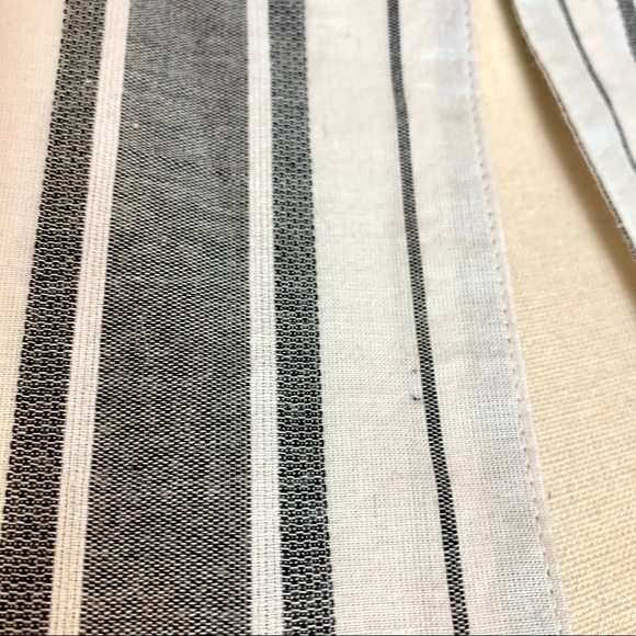 August Silk Gray/White Striped Jacket Small - Picture 5 of 7